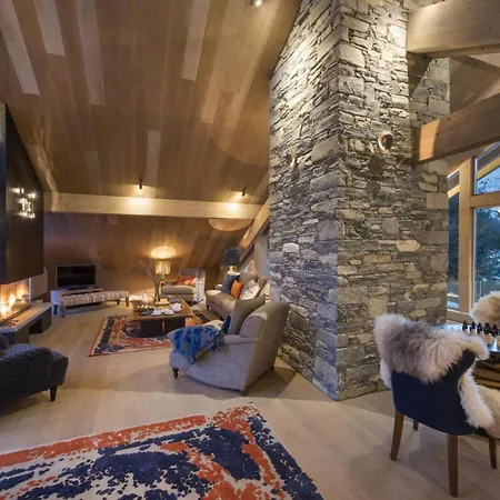 Chalet Mountain Elowen Chalet